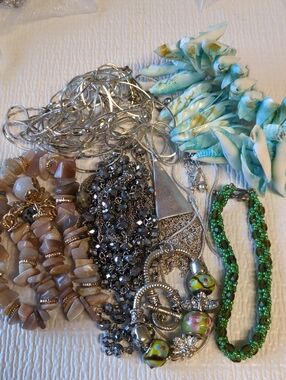 🌸P3 - Beautiful Multi Necklace and Bracelet Set